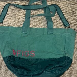 Figs Green Tote Bag with Handles and Shoulder Strap